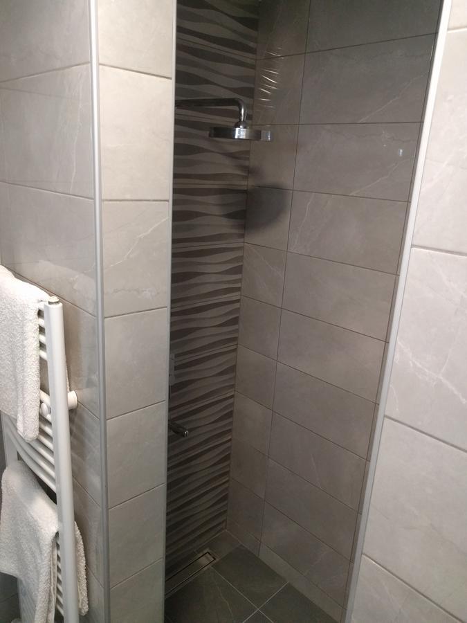 Simica Cose Appartement Vrdnik Buitenkant foto