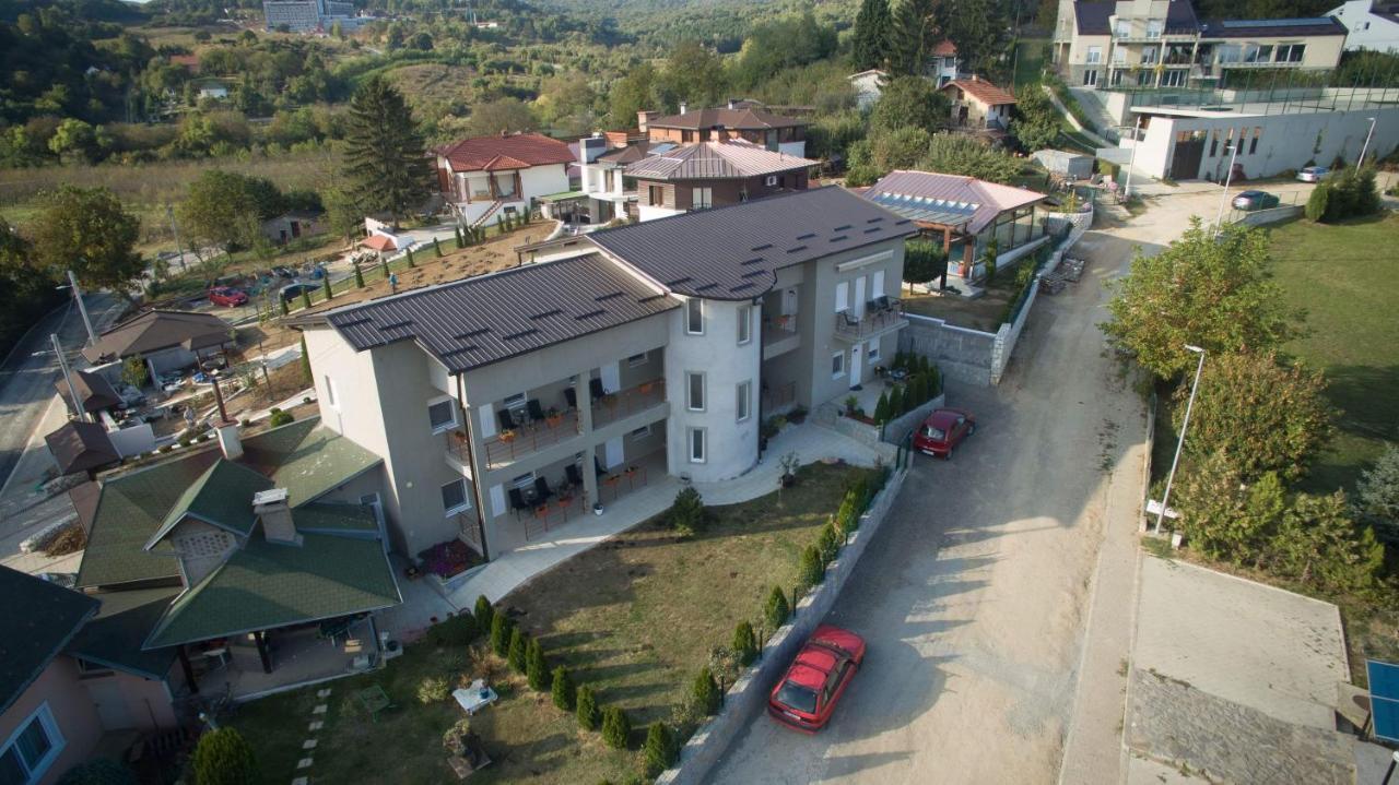 Simica Cose Appartement Vrdnik Buitenkant foto